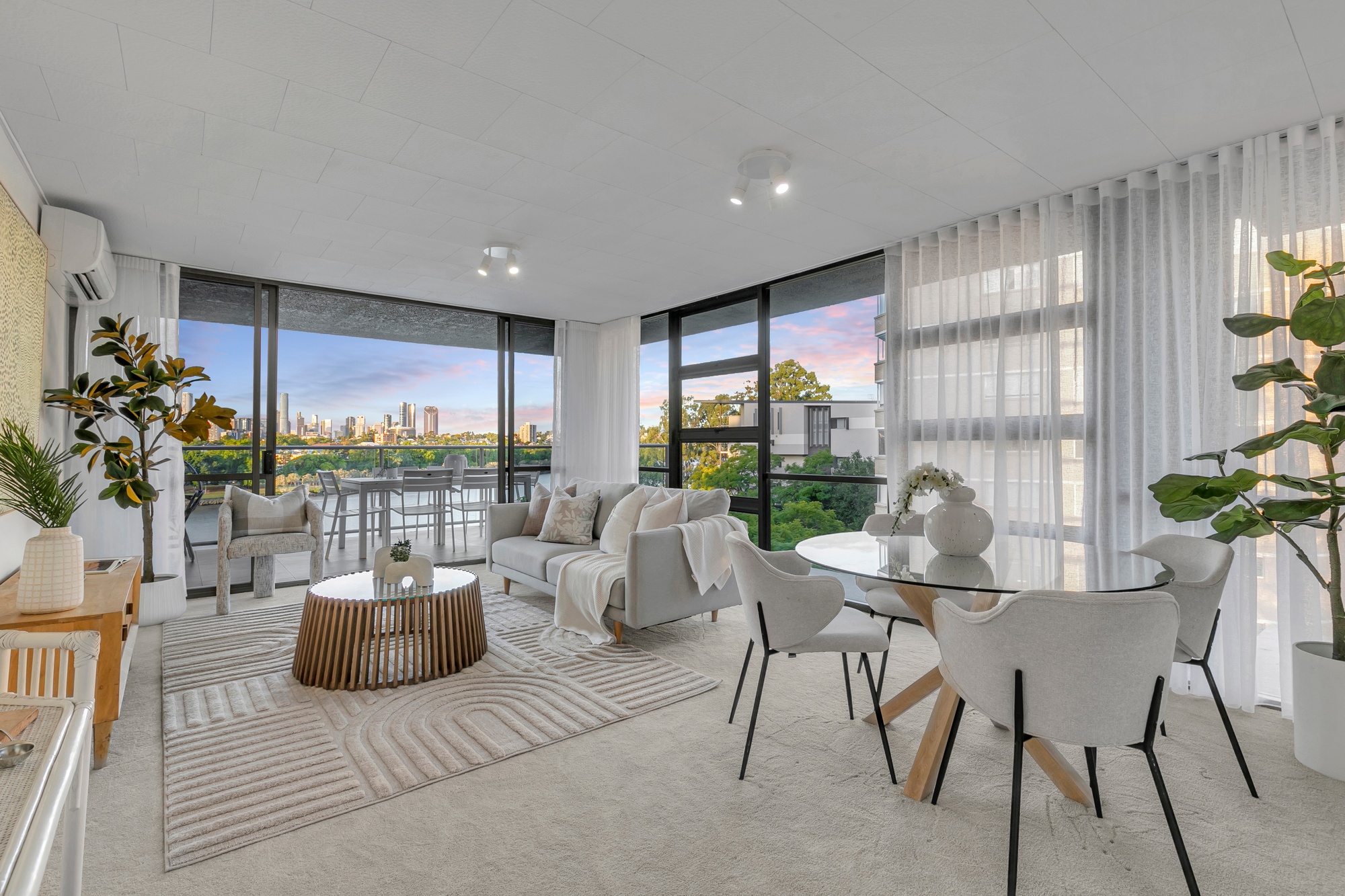 24/72 Sandford Street, St Lucia QLD 4067, St Lucia - Image 1